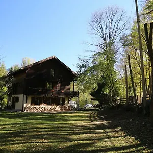 https://le-grand-saule.midi-pyreneeshotels.com